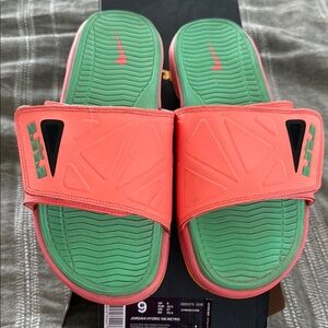 Air Max LeBron Slides | Size 10 | Gently Used | Excellent Condition